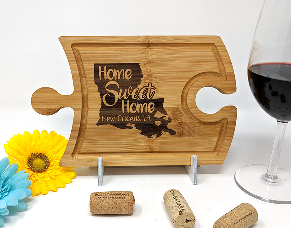 Home Sweet Home Etched Cheese and Wine Tray